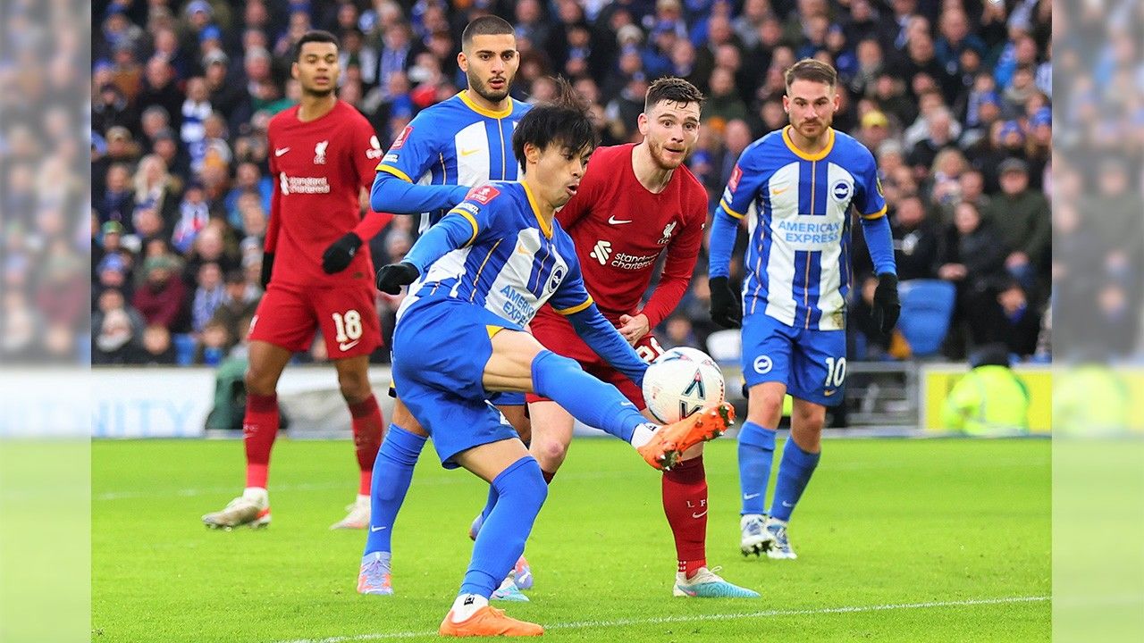 F1世界冠军现身2025阿布扎比大奖赛