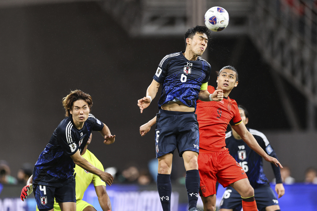 国安vs麦克阿瑟全场数据：控球率69-31，射门8-9